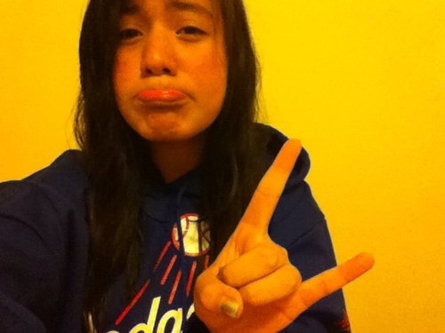 Follow i follow back ;33| I love JORDAN'S| Im A Fishy| fissssshhhhaaaaayyyy fissssshhhaaay ((;;|