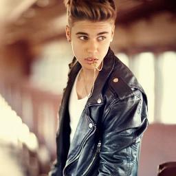 belieber y no me importa lo que digan lo segire ciendo hasta la muerte...