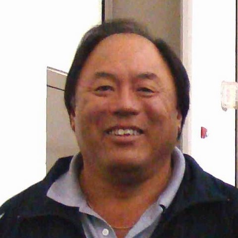 Entrepreneur and consultant in Dallas, TX.  Married with 3 kids,  Hobbies are golf, hockey and skiing.
