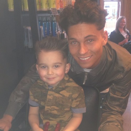 Official Mini Joey!!! My name is Ashton i'm 5 and i'm one of @JoeyEssex_ #minijoeys. My account is managed by my mummy @xxXLilMissHXxx :) x