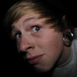 Hello im ant 21years old ,tattooed,bmxer follow for follow
