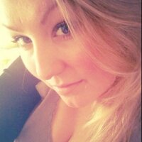 Isabell (@isa241) Twitter profile photo