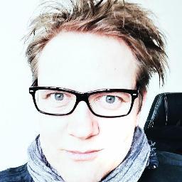 Webdesigner mit Schwerpunkt Typo3 aus dem schönen Isny im Allgäu. Interessen: Fotografie, Videoschnitt, Reason, Photoshop, Grafik, Design, 3D und meine Familie.