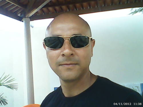 Amo meus filhos em primeiro lugar..
..........