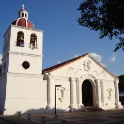 Pagina Oficial de El Molino, La Guajira Coordenadas: 10°39′″N 72°55′″O Contamos Con Una Linda de Poblacion 8.864 Habitantes. Festival Del Cantante.