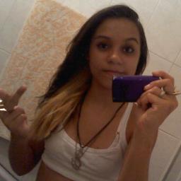 ''Com o tempo,vc vai percebendo q para ser feliz,vc precisa aprender a gostar de vc,a cuidar de vc e principalmente a gostar de quem também gosta de vc''