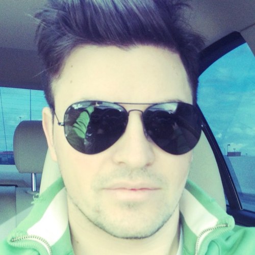 valentinsurrend's profile picture. 