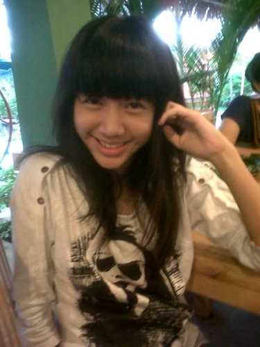 Succes Ujian Nasional tahun ini 2013 :) AminYaRobb ^_^ jangan lupa Add my facebook Nadila Syifa Azzahra :) thx