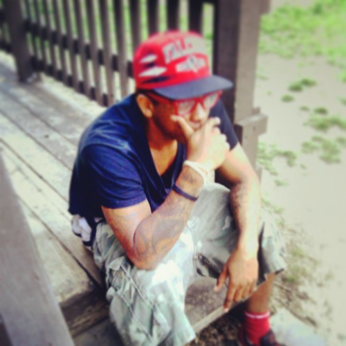Its like im standin alone so independent on the way im livein lifes to fuckin hard it aint no time for chillin cuz wen u chill soon get stiff then becum frozen.