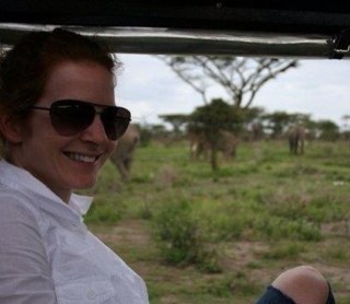 I dream in safari, eat my way through NYC and design jewelry. #imperfectperfect life
