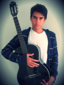 Amo cantar e tocar violão,tenho 16 anos,gosto de Rock,Amo a Música! Meu Canal:http://t.co/bCUZeRNEim,inscrevam-se,valeu!