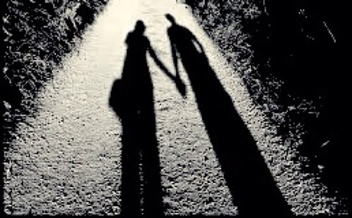 Cinta ini sederhana sekali,asli murni dr dlm hati,bukan cinta kosong yg ga berarti.