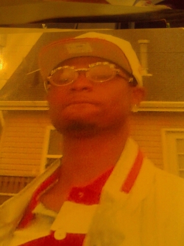 Need bands dats it aint worried bout a bitch #team ubn c.pt fucks wit real niggas only