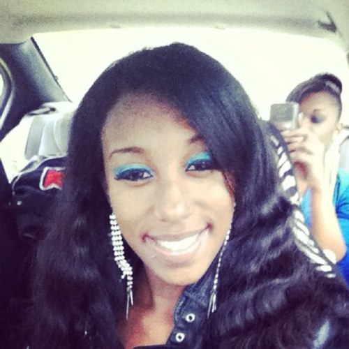 #pretty #smart #jazzyy #funny , long storyy short ... ii tweet wats on my mind, (stroke'n EGO's && breaknn hearts...) ijs ...follow me && ill followw backk ;) ❤