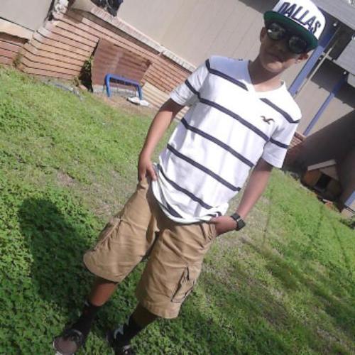 follow me i follow you back!! From East Texas  !! YEAH BUDDY !