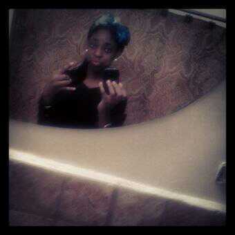 I Fuck Who I Want.... & Fuck Who I Dont...♥♥! Go Follow My Twiffy @bhad_chick23  Go Follow My Twbby @IEatHerBox_