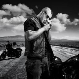 AU/Human Yes I'm a biker. Yes I'm with @IPushHisButtons. And yes, she will whoop dat ass. #AssHole #Biker #HotAsFuck 21+RP