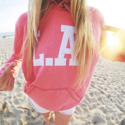 L.A livin, #babyAnon #noregrets #teamblonde i follow back always so please follow me!!!