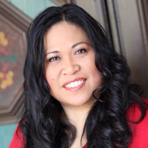 CEO. Mompreneur. Virtual Business Consultant/Trainer. I help businesses maximize their online presence & streamline business systems. Dog Lover. Coffee Snob.