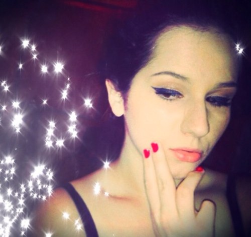 lovejackiexo's profile picture. Writing. Fashion. Bloggette. Pisces.