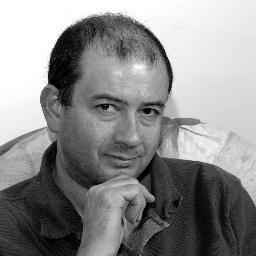 chenryphoto's profile picture. 