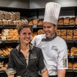 bakkerijsterre's profile picture. chris vand der waard
owner banketbakkerij & konditorei van der Sterre