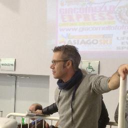 lucadegobbi's profile picture. 