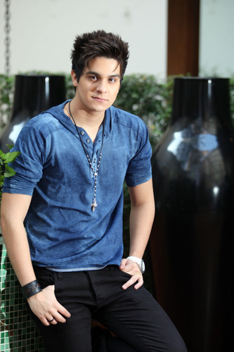 LSDonzelasLS's profile picture. FC do cantor e compositor Luan Santana de Santa Catarina