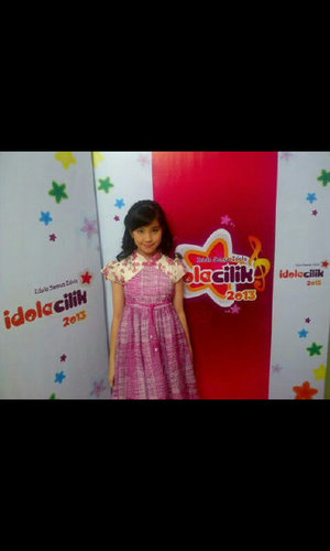 Always support @AgathaChelsea18 ^^ top 3 @2013_IdolaCilik || selalu bangga punya idola kayak chelsea .. love you always CA :*
