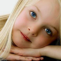 كُن كَالحَياة .......رَافقِ النَاسَ ، ولكن لا تَتَمسك بِأحَد !!!