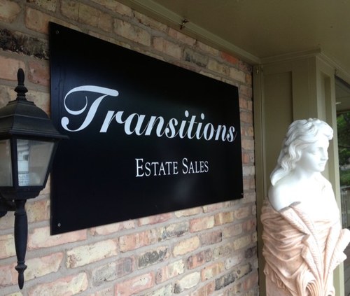We bring multiple large estates together in an elegant Austin, TX retail setting. Come with a budget and leave with a treasure!