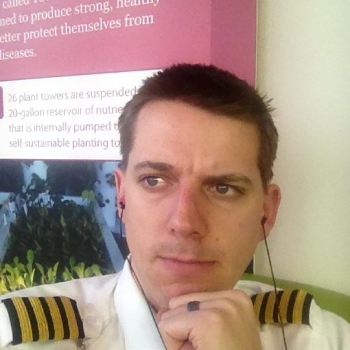 figr99's profile picture. Creatine and push ups