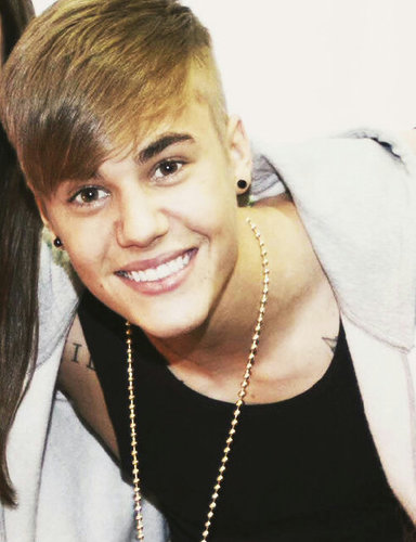 MeggieSolis's profile picture. 05.03.13!Believe tour!♥ I Love Justin!Once a belieber always a belieber!♥always here for Justin and any Belieber!Want to meet Justin soooooo bad! I follow back!