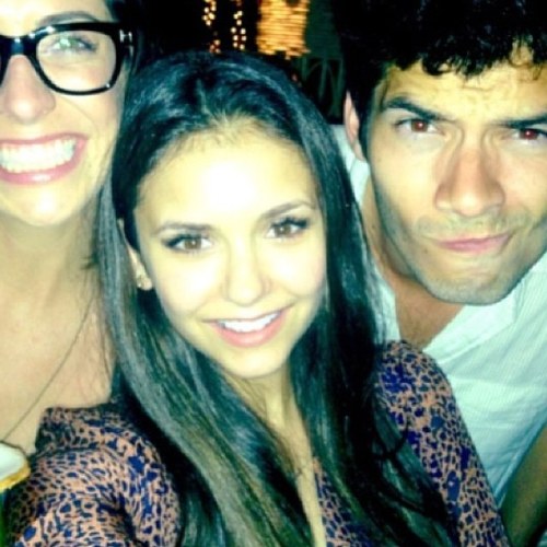 artsyfraud's profile picture. 