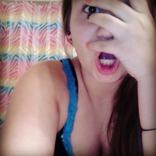 DoubbleD23's profile picture. I'm a nice girl but i can Be Naugh Sometimes ;) FOLLOW ME THHOE !! :) And I'll follow you BACK :) fwm @405-537-8265 :)