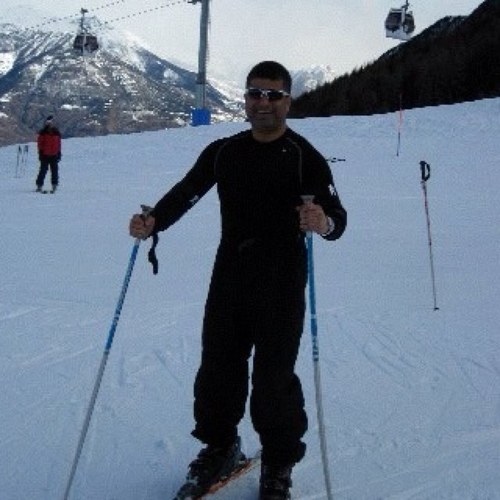 m19hty's profile picture. 