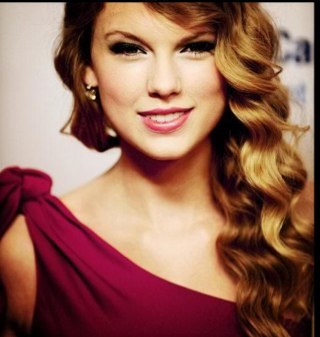 you go talk to your friends talk to my friends talk to me. but i already know that Taylor is perfect so screw you haters!