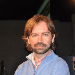 Economista. Profesor asociado en @UCM_ECONOMICAS e investigador en el Instituto Complutense de Estudios Internacionales, @ucm_icei.