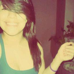 Alejanddra123's profile picture. ¡hypocrites hypocrites everywhere, life and its twists! 
 SIGUEME Y TE SIGO.