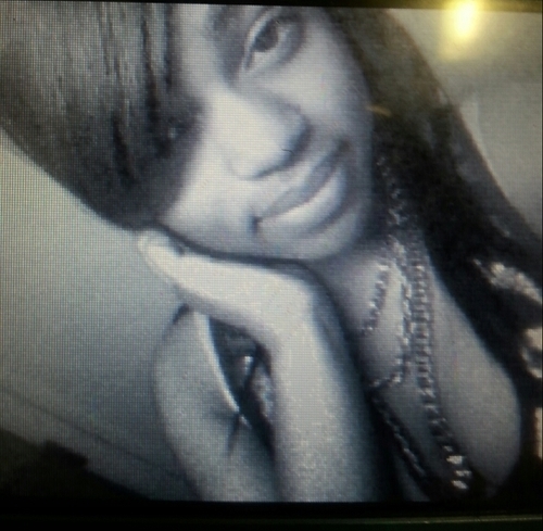 - Jayda_ThatsME , Here Doing my Twin Bio ! She Cool ,  cutee ,  and  Fun too be arouund , Did i mention Shee DOPE ? . follow her , Or ELSE .  . Too be CONTINUED
