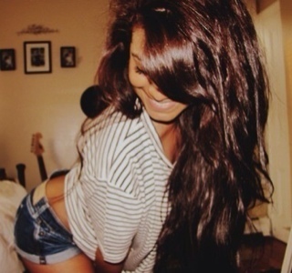 KimStonesLA's profile picture. Im Kim. I'm 16 and a little sister to Cassie. Melody and Natalie are my best friends. I can be sweet and I love photography!