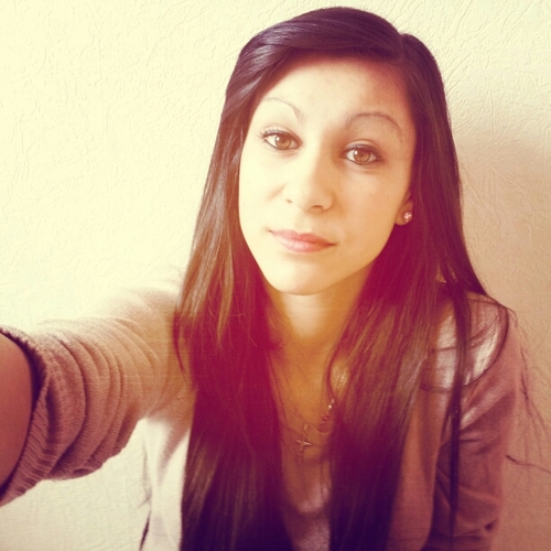 Hey toi follow moi, je rend :). ❤ #Directioner ❤ #dancer ❤ Zayn,Niall,Louis,Harry,Liam les meilleurs! ❤ ∞ #SamySeghir le plus beau *_* ❤ #Belieber ❤
