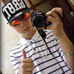 RaphaelGuarient's profile picture. amo a @jubrito