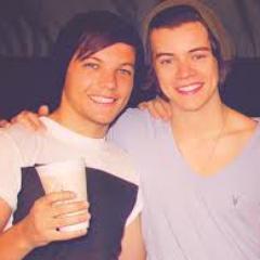 @Real_Liam_Payne @Hary_Styles @NiallOfficial @Louis_Tomlinson @zaynmalik Sim, vocês são a razão da minha vida!!!