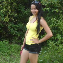 oi eu sou maria cinésia,tenho 19 anos,sou uma pessoa sincera,sou romantica verdadeira nos meus sentmentos e sou mais eu,simplismente eu mesma....