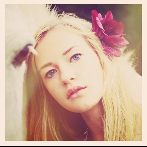 KarolineUS97's profile picture. 