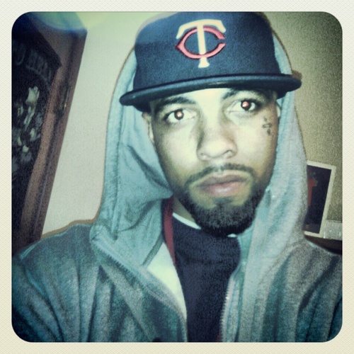 DuCotti500's profile picture. Tr3-0 shit LzzzORshellzzz... CottizWorld bitch.. im wit da drill team no dancen shit.... checc out my new video  http://t.co/fIo03OF197