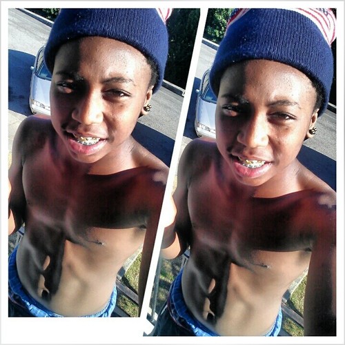 Married To The Money & Pussy . If Yhu Ainn Tlking Bout That Dan Dont Tlk At All .------ Follow Me IG @finessin_bxtch