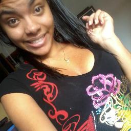 - ' Não se iluda com o meu #SORRIIIISO os falsos tambem #SORRIIII