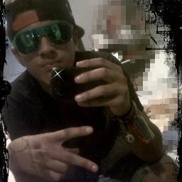 Muito Amor , Muito Amor , Pelo Som , Pela Cor , a Herança Ta No Sangue , Louvado Seja o Meu Senhor ♫ ' @umcone_ ;)